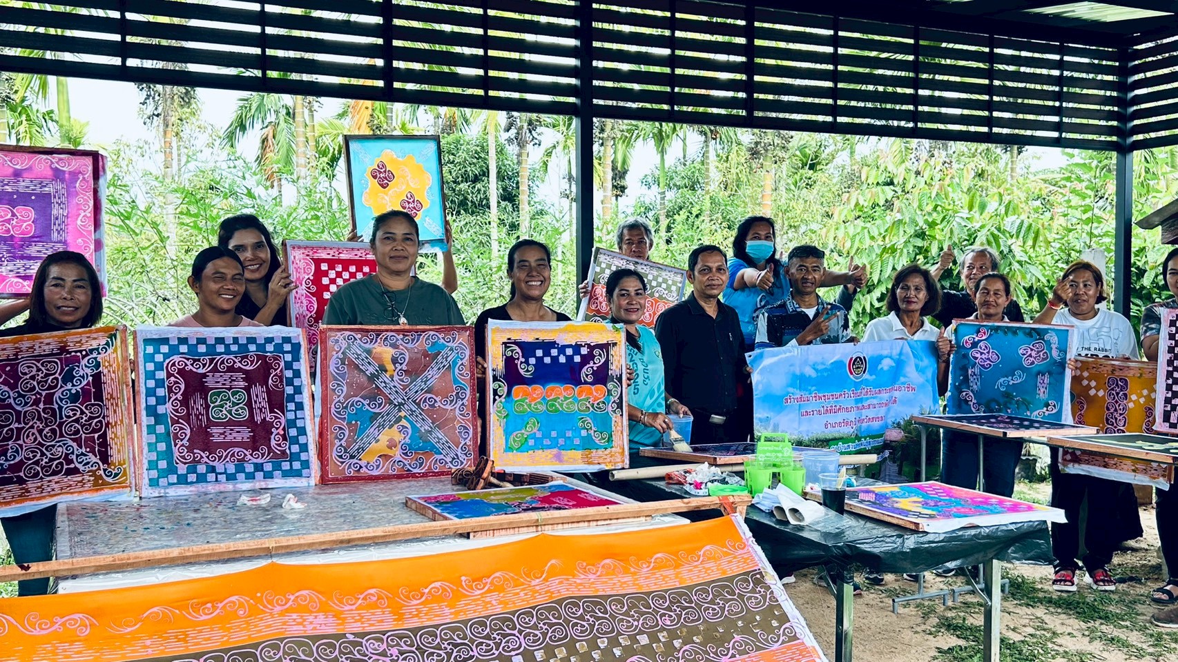 สำนักงานพัฒนาชุมชนอำเภอรัตภูมิ ดำเนิน โครงการสร้างสัมมาชีพชุมชนสำหรับครัวเรือนที่ได้รับผลกระทบด้านอาชีพและรายได้ เพื่อส่งเสริมการสร้างอาชีพและเพิ่มรายได้ให้แก่ประชาชนในพื้นที่